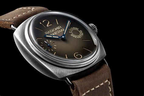 Panerai Luminor Destro Otto Giorni: Ikone für Linkshänder